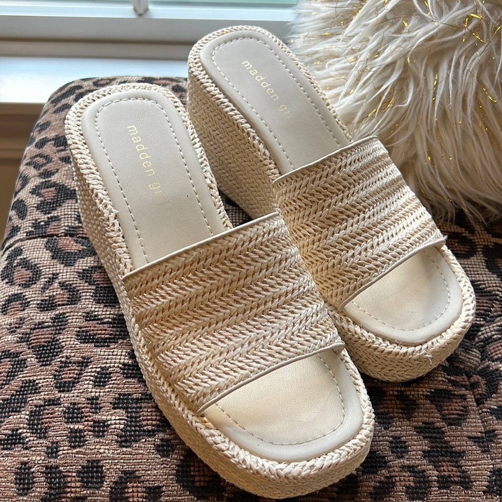 Women’s madden girl wedges